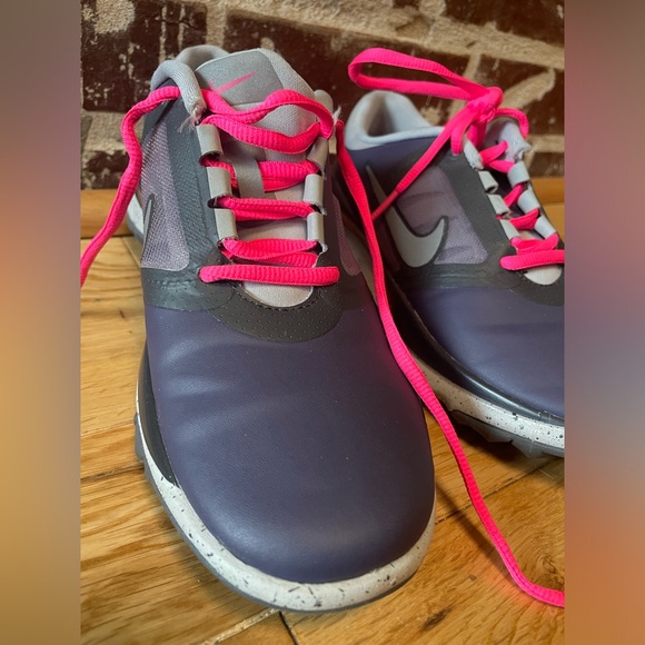 Nike Waterproof Sneakers with Small Grips on Bottom - Picture 4 of 5